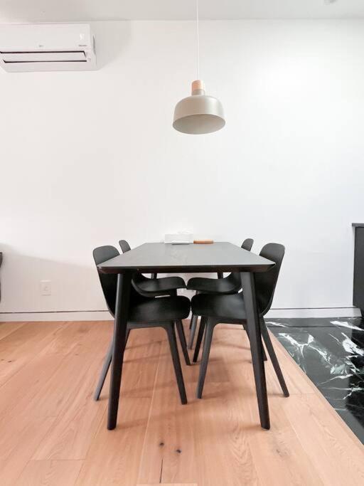 New Ample And Cozy One Bedroom Apt In Brooklyn At Rem-Casa Nueva York Exterior foto